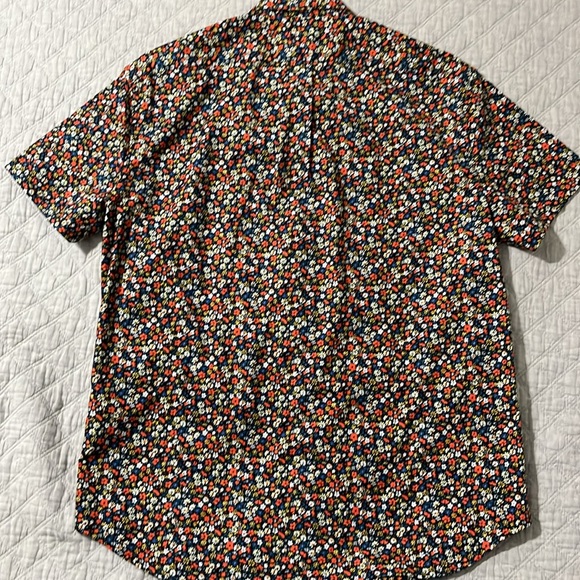 Like NEW w/o tags J. Crew Short Sleeve Button Down Shirt - Picture 3 of 3